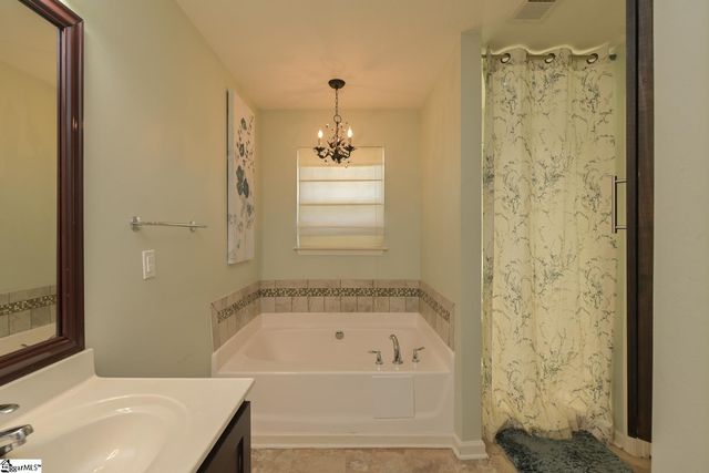 509 Oak Circle, Easley, SC 29640