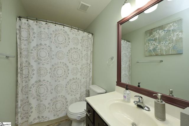 509 Oak Circle, Easley, SC 29640