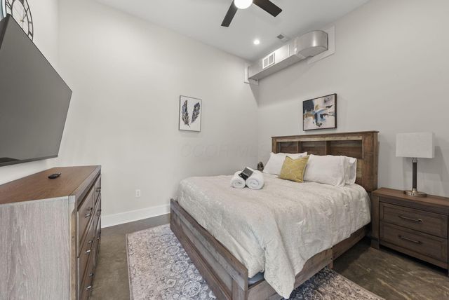 19718 Feathers Road, Logan, OH 43138