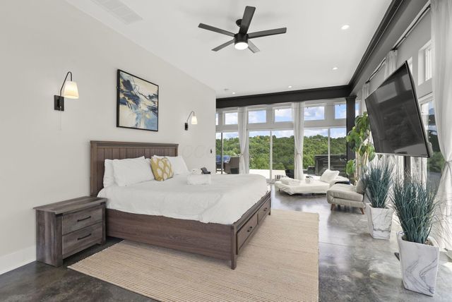 19718 Feathers Road, Logan, OH 43138