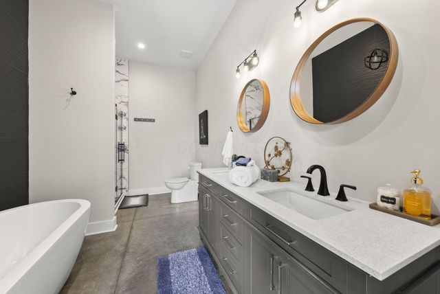 19718 Feathers Road, Logan, OH 43138