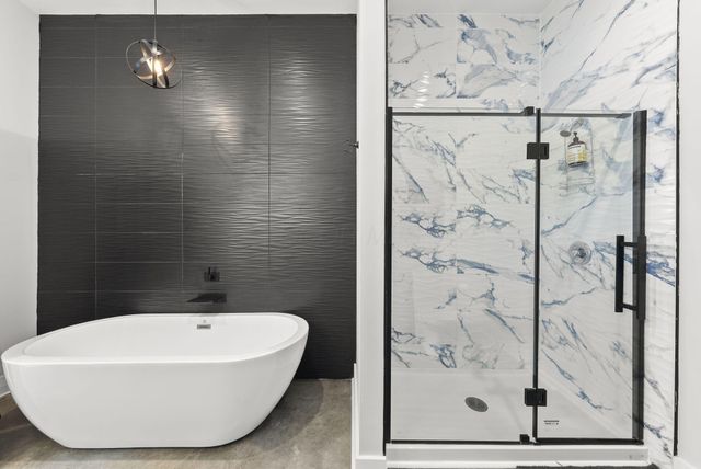 19718 Feathers Road, Logan, OH 43138