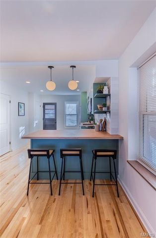 5524 Lindenwood Avenue, St Louis, MO 63109