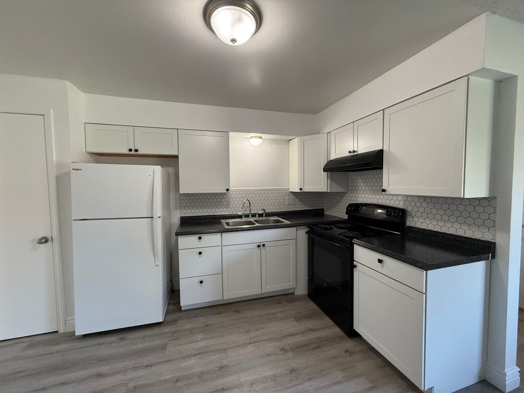 1405 W 8th Ave, Spokane, WA 99204 photo 12