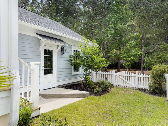2840 Rivertowne Parkway, Mount Pleasant, SC 29466