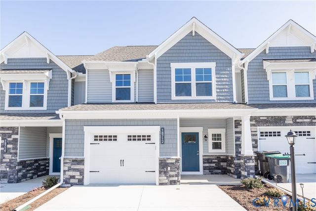 18732 Palisades Cove Trl, Moseley, VA 23120