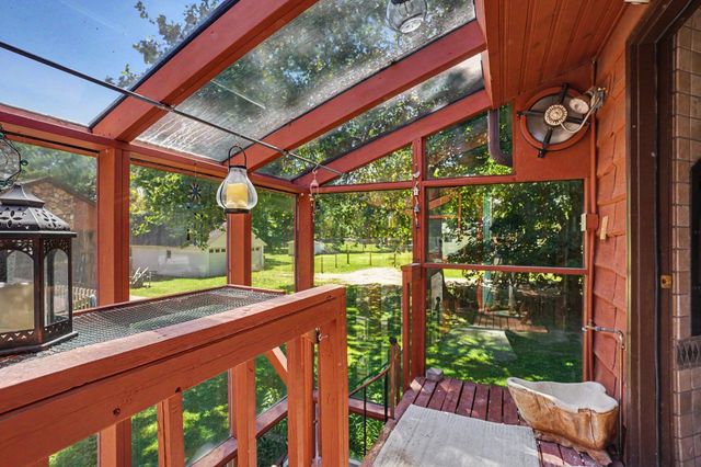 601 W North Street, Paw Paw Vllg, MI 49079