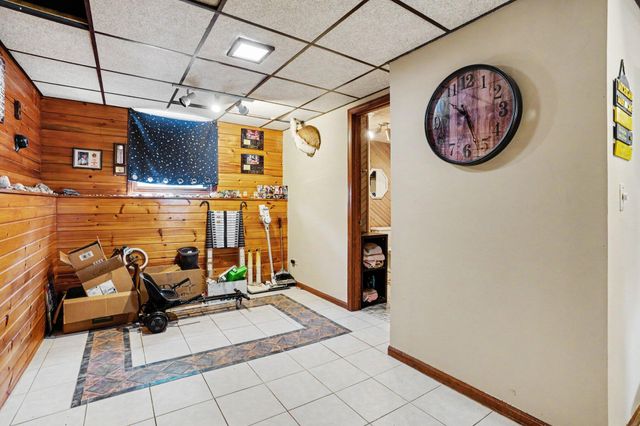601 W North Street, Paw Paw Vllg, MI 49079