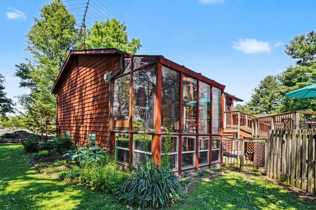 601 W North Street, Paw Paw Vllg, MI 49079