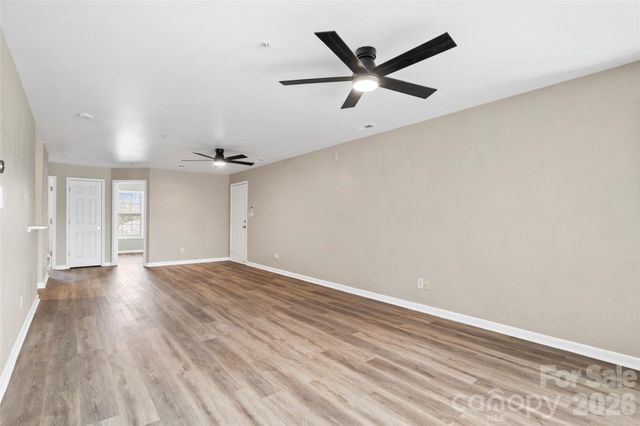 1134 Plaza Walk Drive, Charlotte, NC 28215