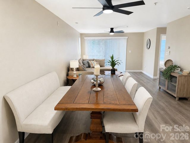 1134 Plaza Walk Drive, Charlotte, NC 28215