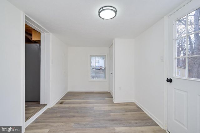 131 FLOP EAR RD, Harpers Ferry, WV 25425