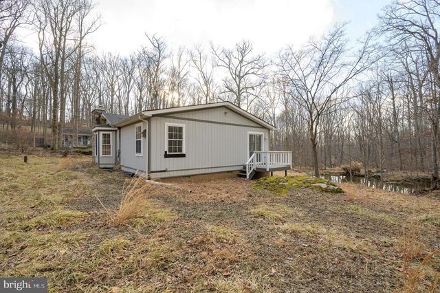 131 FLOP EAR RD, Harpers Ferry, WV 25425