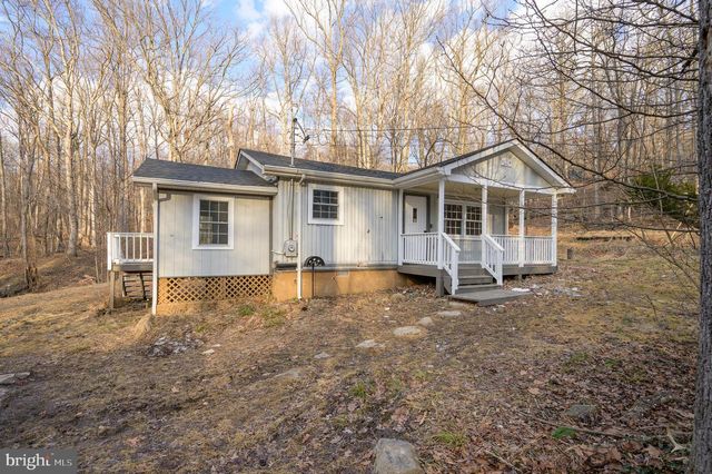 131 FLOP EAR RD, Harpers Ferry, WV 25425