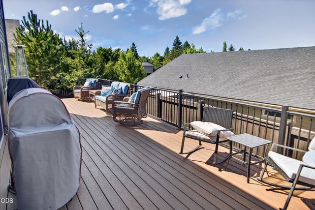 1806 NE Coby Way, Bend, OR 97701