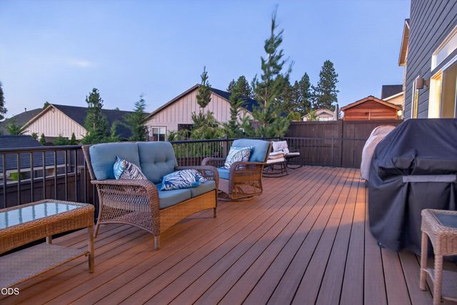 1806 NE Coby Way, Bend, OR 97701