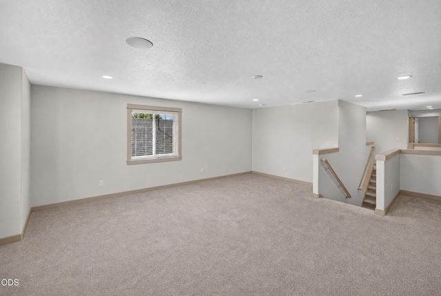 1806 NE Coby Way, Bend, OR 97701