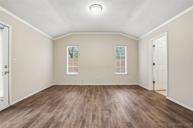 8312 E 84th Place S, Tulsa, OK 74133