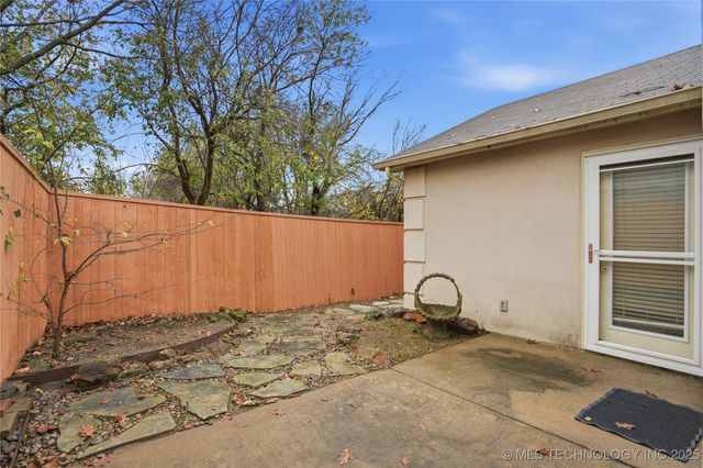 8312 E 84th Place S, Tulsa, OK 74133