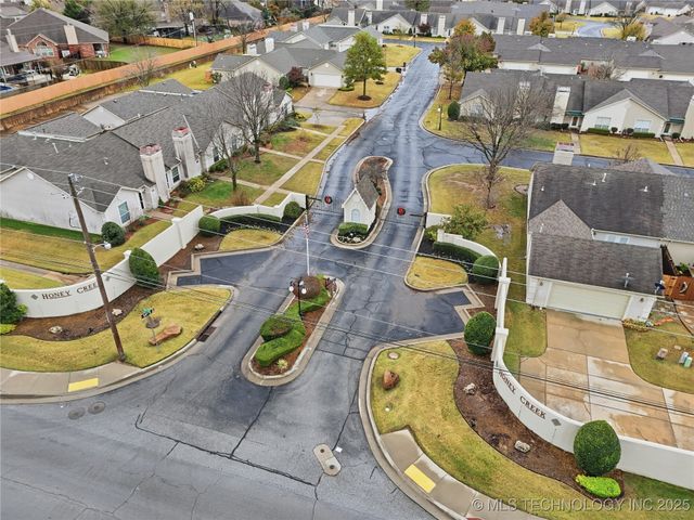 8312 E 84th Place S, Tulsa, OK 74133