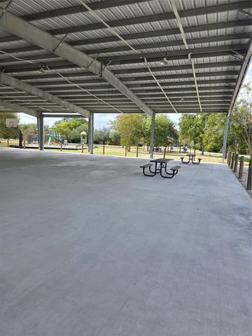 000 Shore Acres Boulevard, Shoreacres, TX 77571