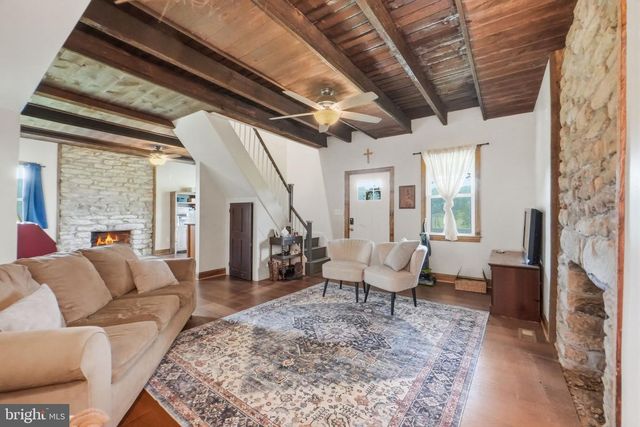 15371 SHEADS MOUNTAIN RD, Rixeyville, VA 22737
