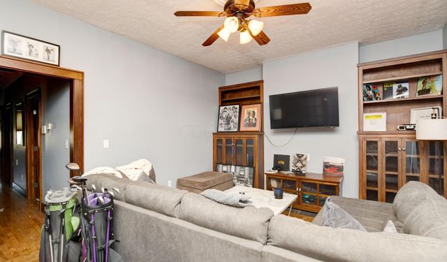 163 S 17th Street, Columbus, OH 43205