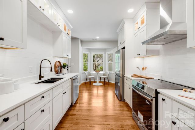 132 Fox Cross Drive, Brevard, NC 28712