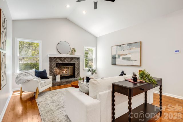 132 Fox Cross Drive, Brevard, NC 28712