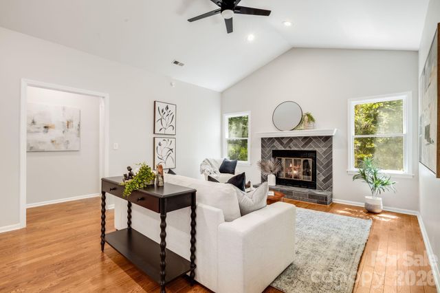 132 Fox Cross Drive, Brevard, NC 28712