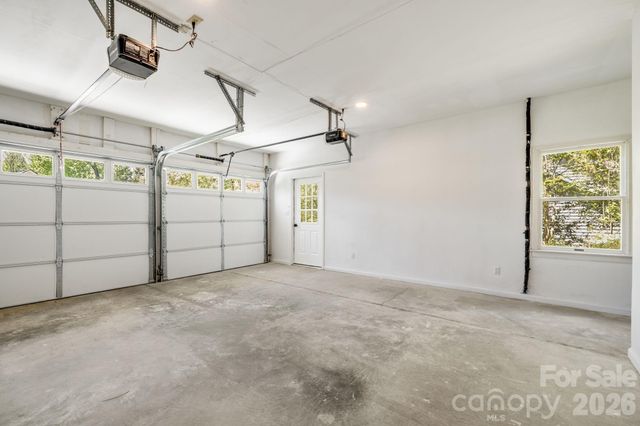 132 Fox Cross Drive, Brevard, NC 28712