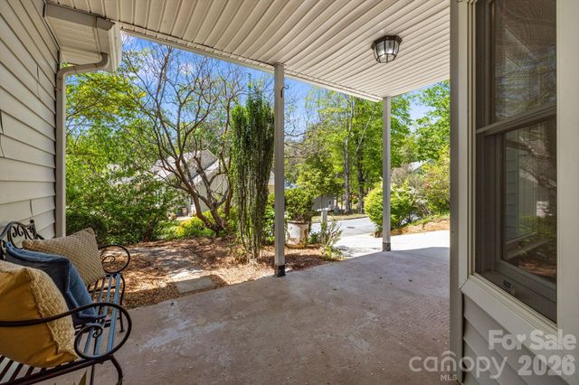 132 Fox Cross Drive, Brevard, NC 28712