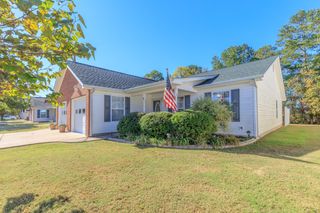 64 Yellow Brick Road, Rossville, GA 30741