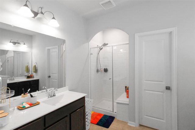 419 Alaska Cedar Drive, Crosby, TX 77532