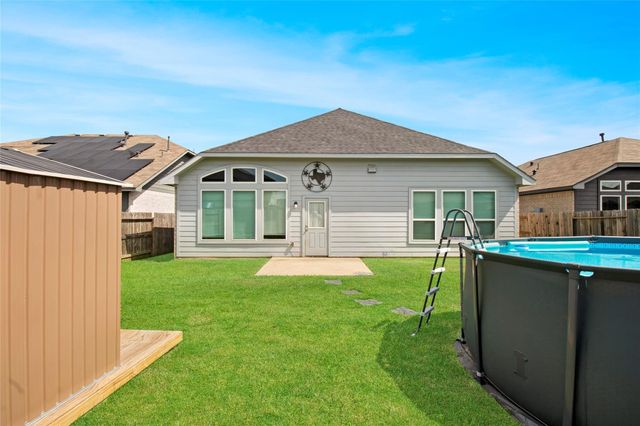 419 Alaska Cedar Drive, Crosby, TX 77532