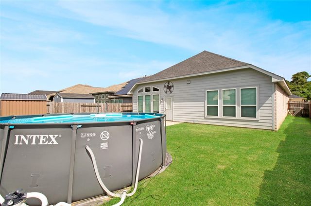 419 Alaska Cedar Drive, Crosby, TX 77532