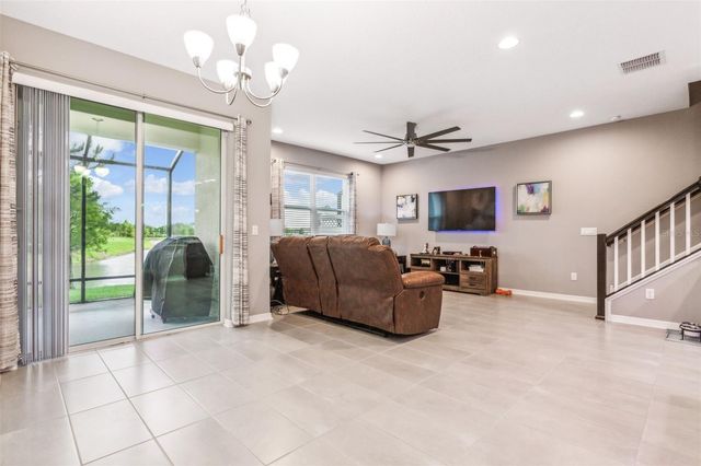 29922 SOUTHWELL LANE, Wesley Chapel, FL 33543