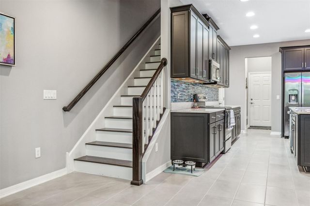 29922 SOUTHWELL LANE, Wesley Chapel, FL 33543