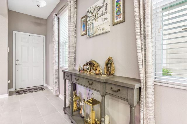 29922 SOUTHWELL LANE, Wesley Chapel, FL 33543