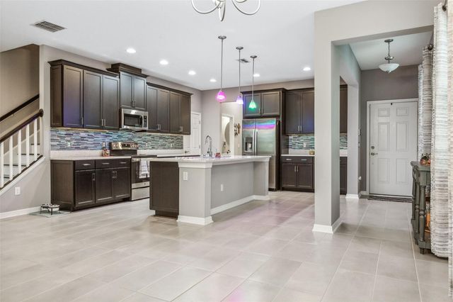 29922 SOUTHWELL LANE, Wesley Chapel, FL 33543