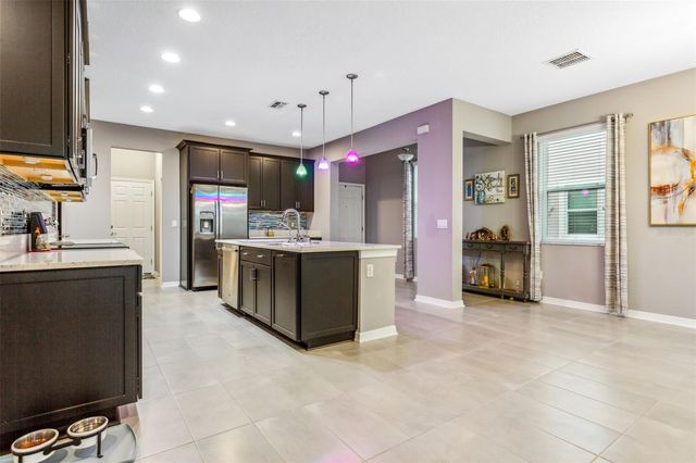 29922 SOUTHWELL LANE, Wesley Chapel, FL 33543