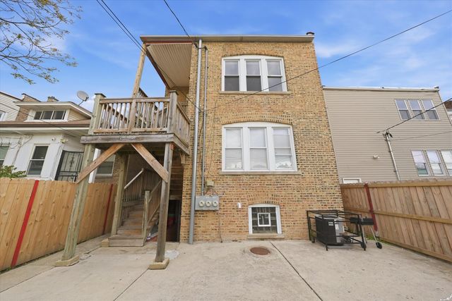 6416 S Campbell Avenue, Chicago, IL 60629