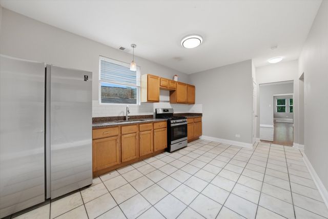 6416 S Campbell Avenue, Chicago, IL 60629