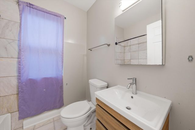 6416 S Campbell Avenue, Chicago, IL 60629