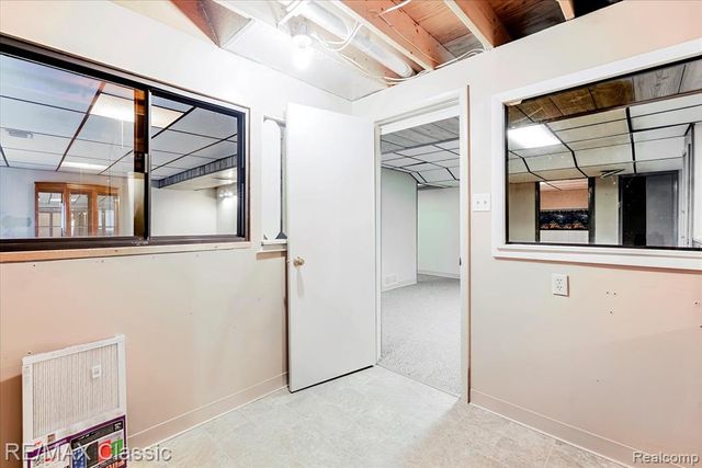 9039 Lake E Road 45, Clarkston, MI 48348