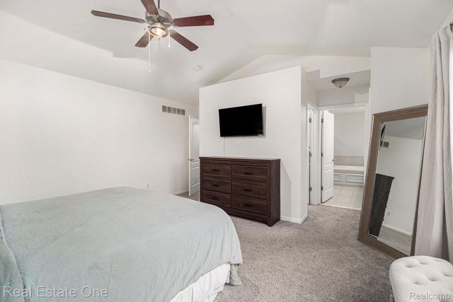 3180 Waldon Ridge Drive, Orion Charter Township, MI 48359