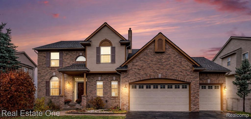 3180 Waldon Ridge Drive, Orion Charter Township, MI 48359