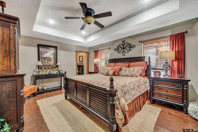 231 WINDING TRAIL, Holly Lake Ranch, TX 75765