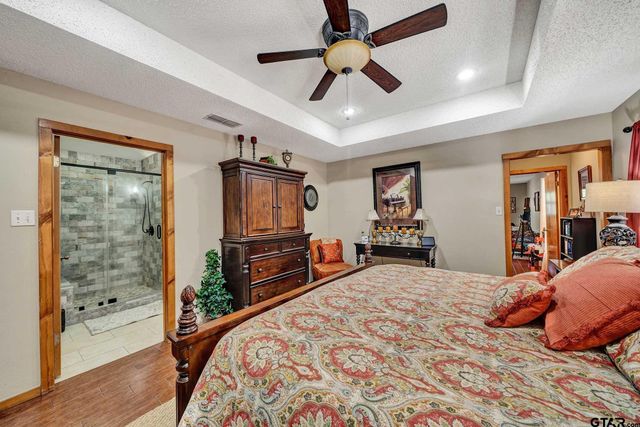 231 WINDING TRAIL, Holly Lake Ranch, TX 75765
