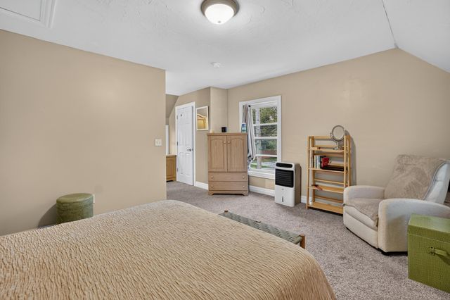 637 Leonard Street Ne, City Of Grand Rapids, MI 49503